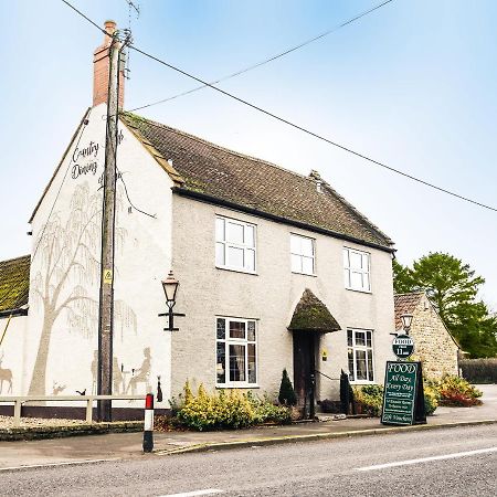 The Half Moon Inn And Country Lodge ヨービル エクステリア 写真