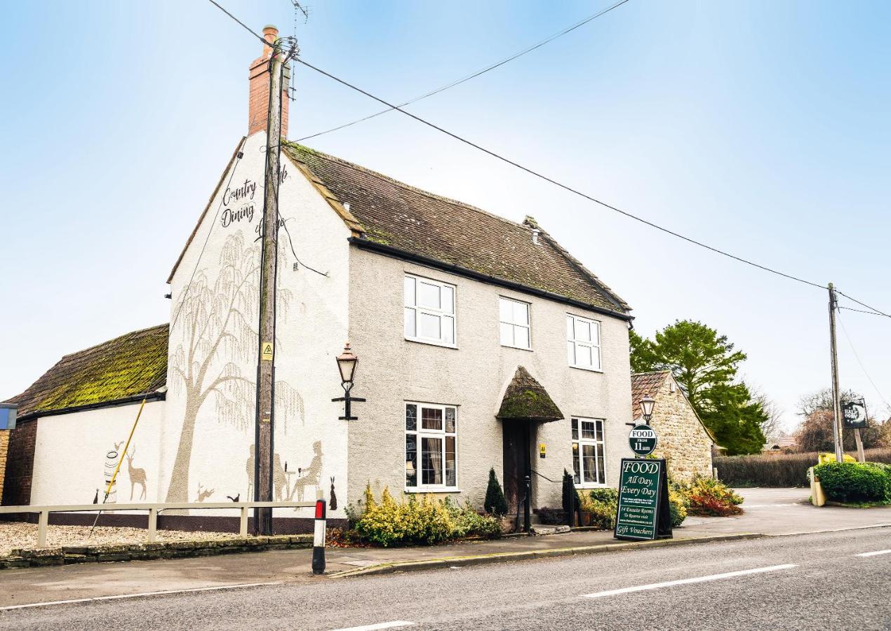 The Half Moon Inn And Country Lodge ヨービル エクステリア 写真